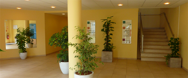 Locaux situés à Ormes