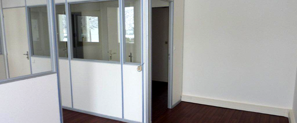 Locaux situés à Ormes