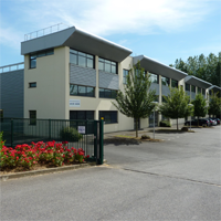 Locaux situés à Saint-Pierre du Perray